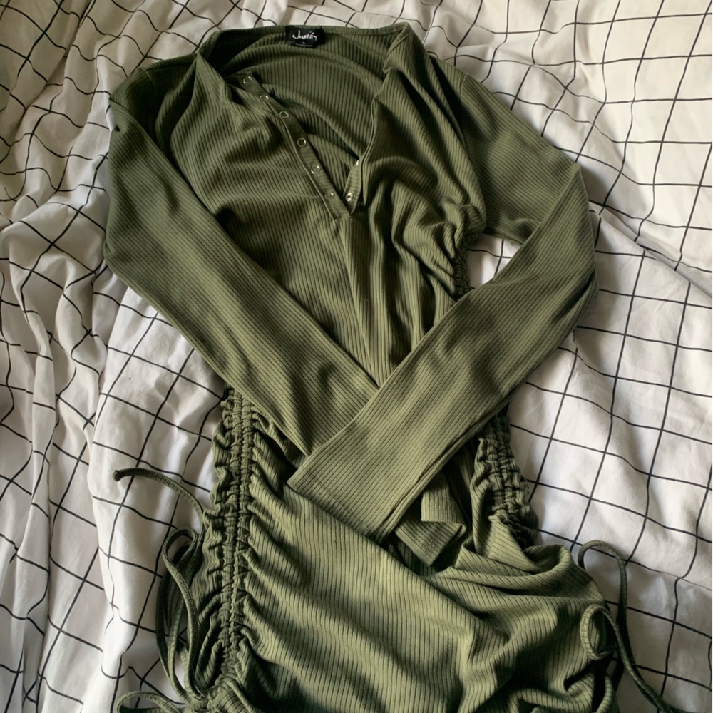 mini bodycon long sleeve dress!!